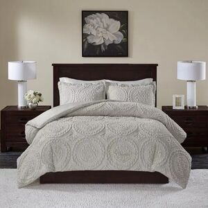 Madison Park Full/Queen Faux Fur Ultra Plush Comforter Set Gray Down Alternative